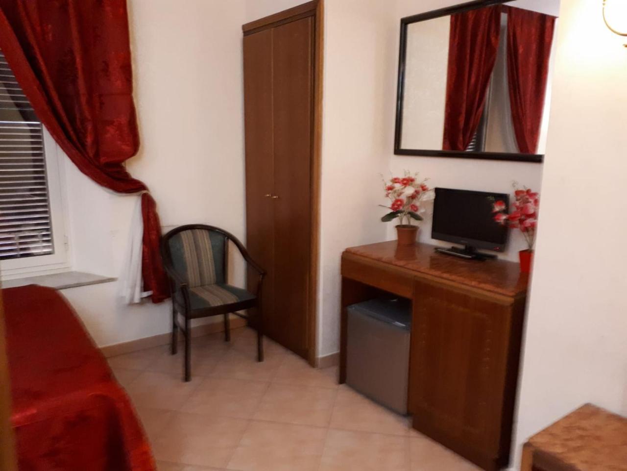Hostal Termini